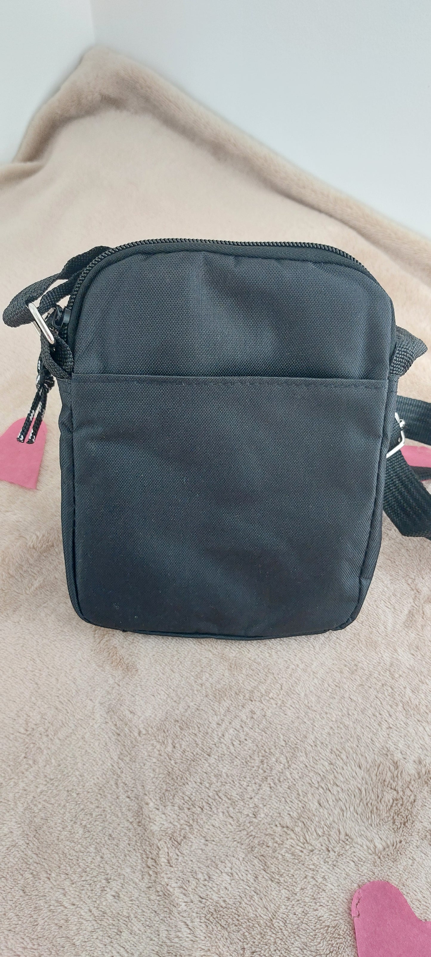 Sacoche bandoulière personnalisée homme – Noire ou grise